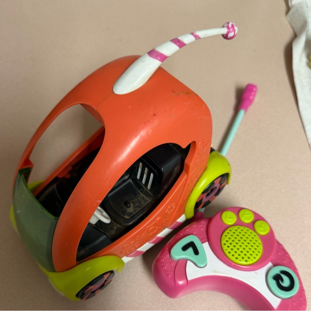 Littlest Pet Shop Speedy Tails RC Car